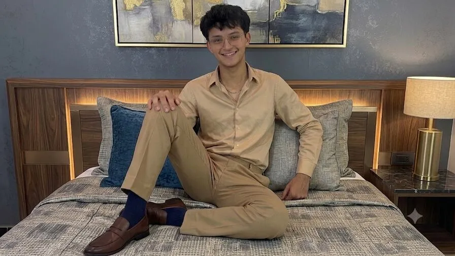 Chat with JamesHalter