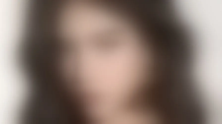 Chat with MiyahCollins