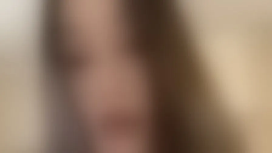 Chat with AleshiaCalles