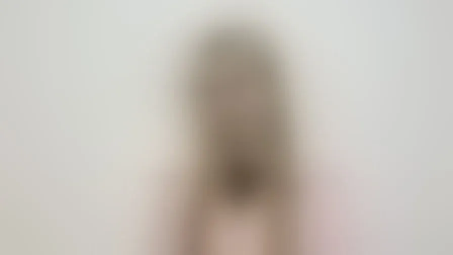 Chat with RosalieHouman