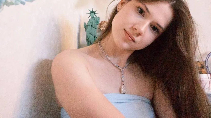Chat with HalleyCallaghan