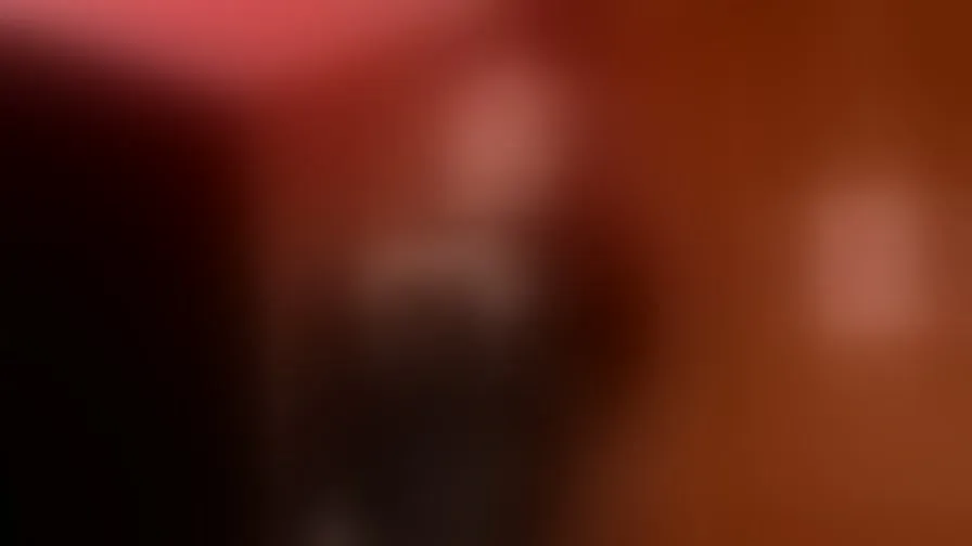 Chat with MiahStor