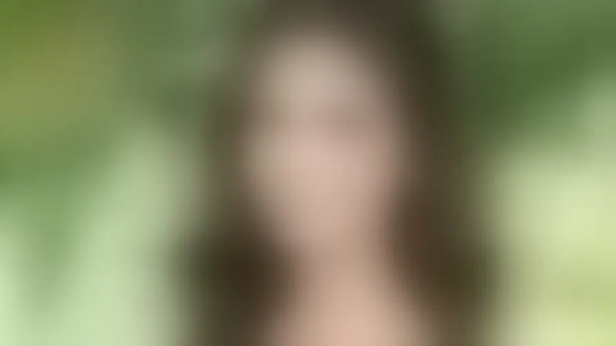 Chat with SophiaCollins