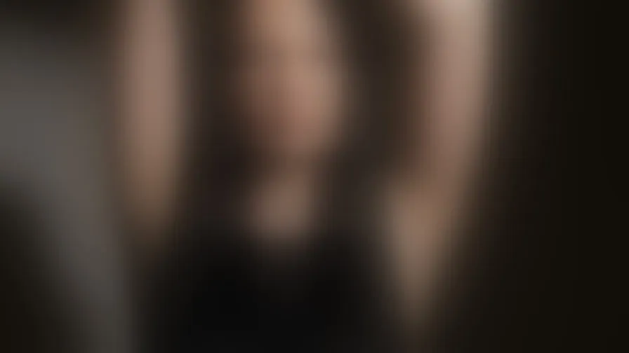 Chat with RosalindFerndez