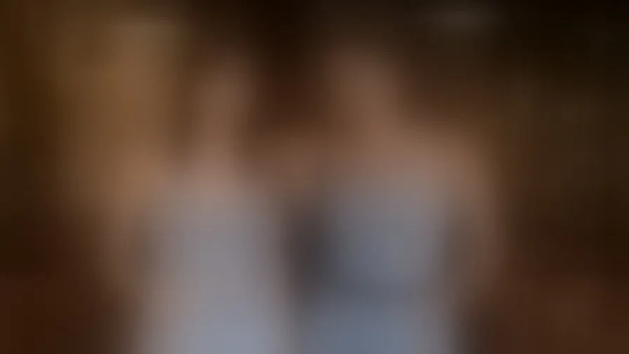 Chat with RoxyMilan
