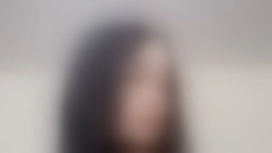 Chat with KiaraTwson