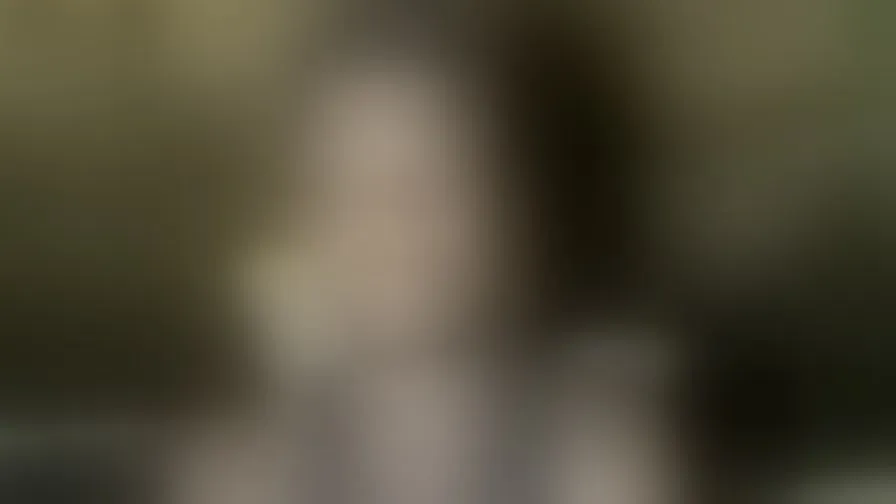 Chat with KellyMatthias