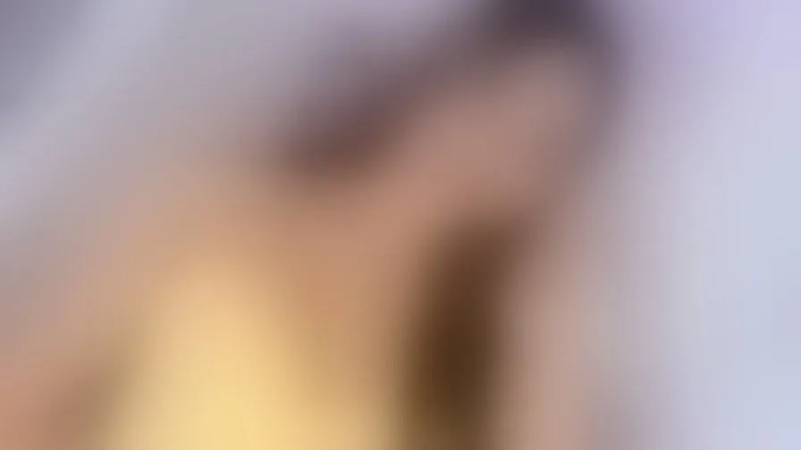 Chat with RaquelleGrey