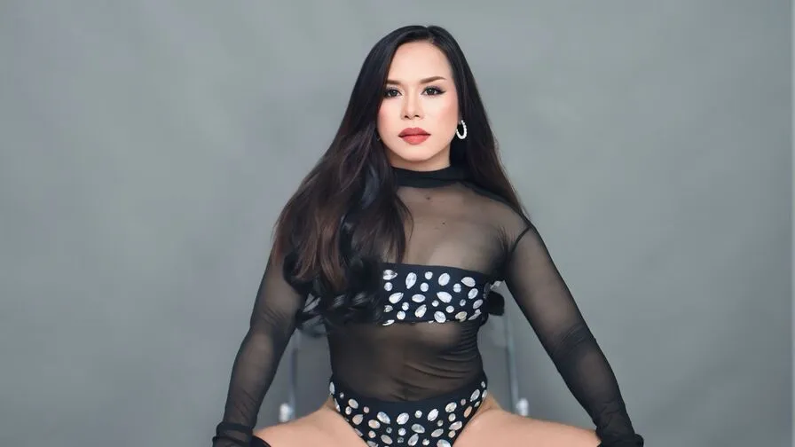 Chat with ValeriaClaire