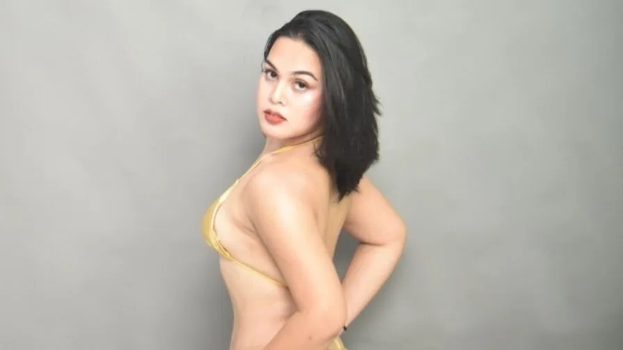Chat with BelaClaire