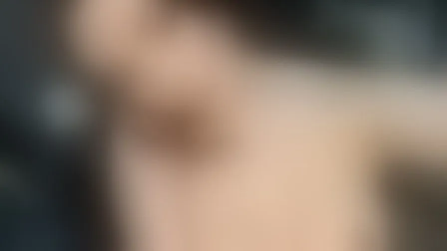 Chat with DakotaRosse