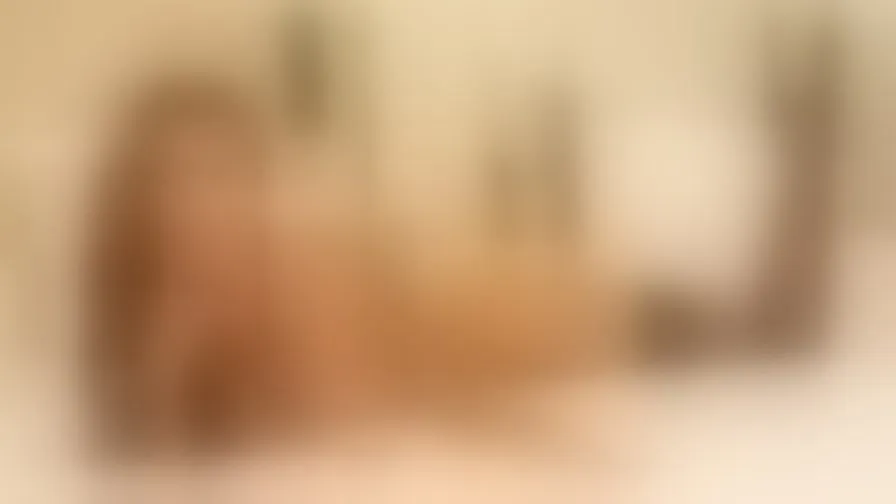 Chat with SeraphineSabatin