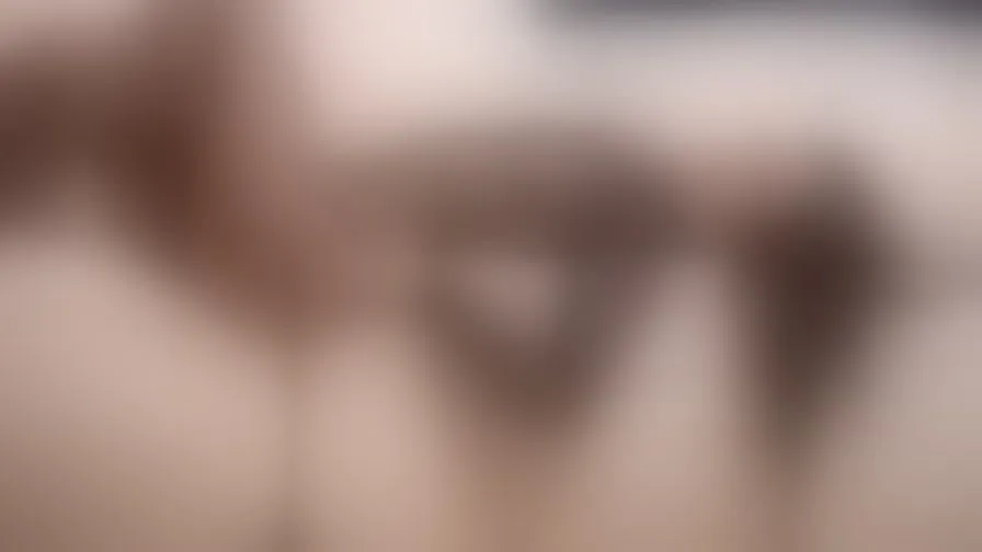 Chat with IsadoraReyes