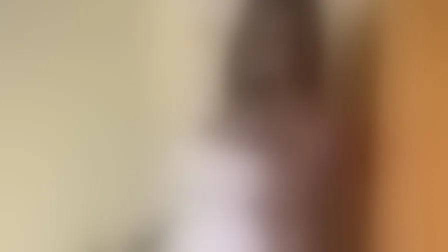 Chat with BellaChristian