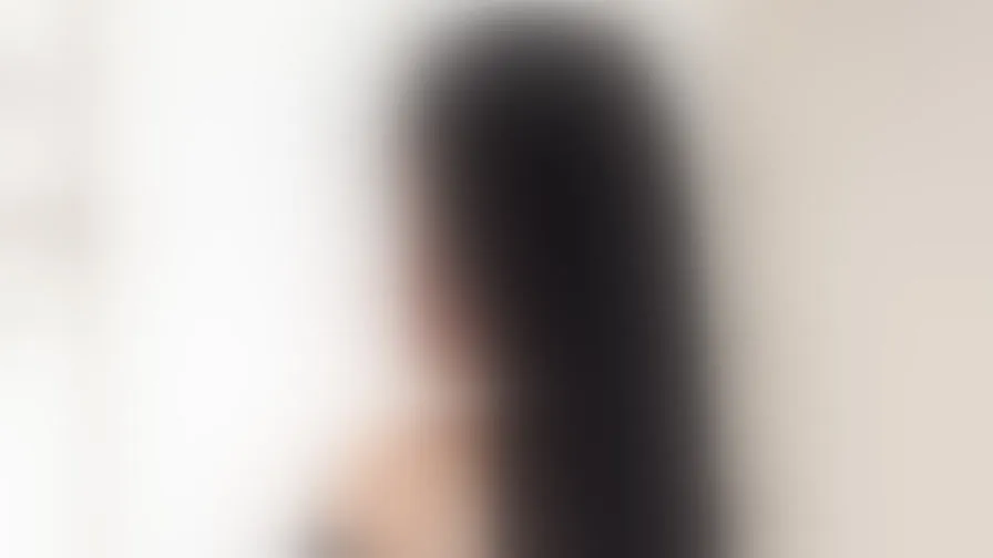 Chat with MelinaLuxe