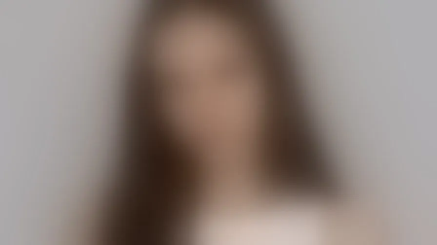 Chat with MadelynVermeesch