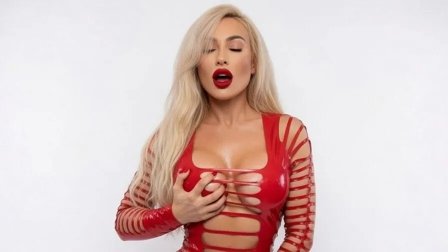 Chat with JannaAlina