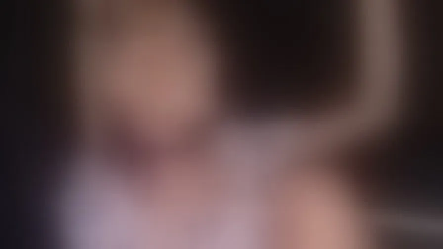 Chat with BenitaAguilar