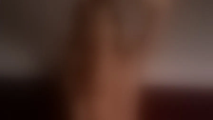 Chat with CammiRoux