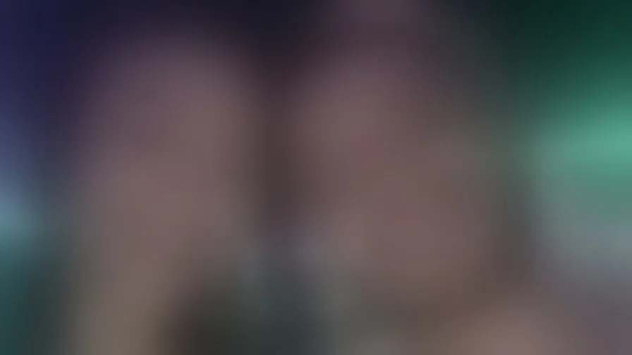 Chat with MaxandAbby