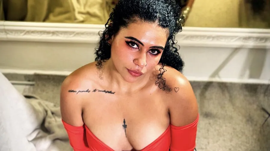 Chat with MacarenaSoler
