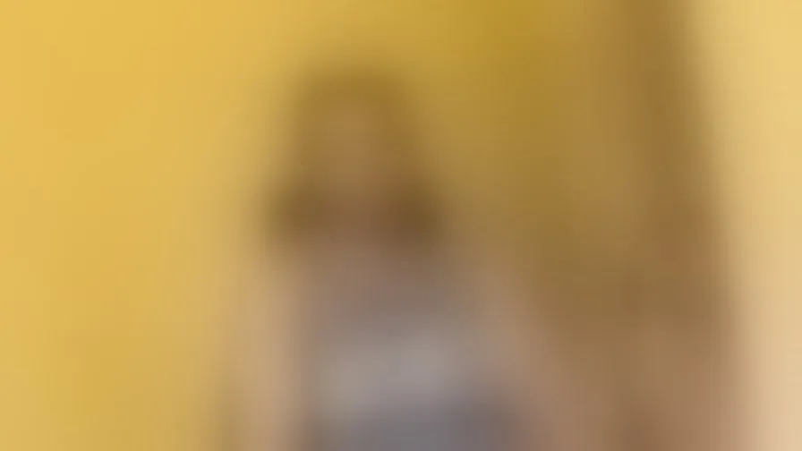 Chat with NiaLuxe