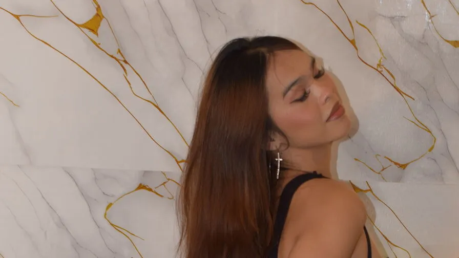 Chat with LexieArrio