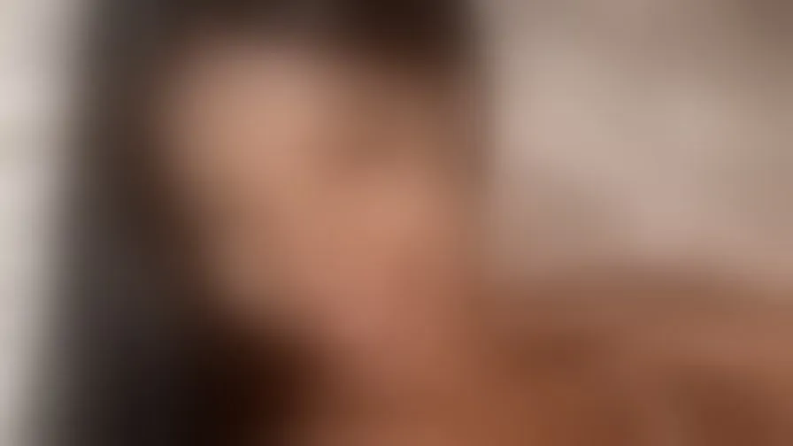Chat with EllysaMoons