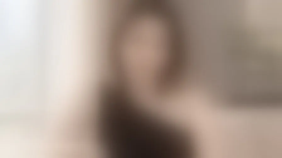 Chat with ElenaRielle