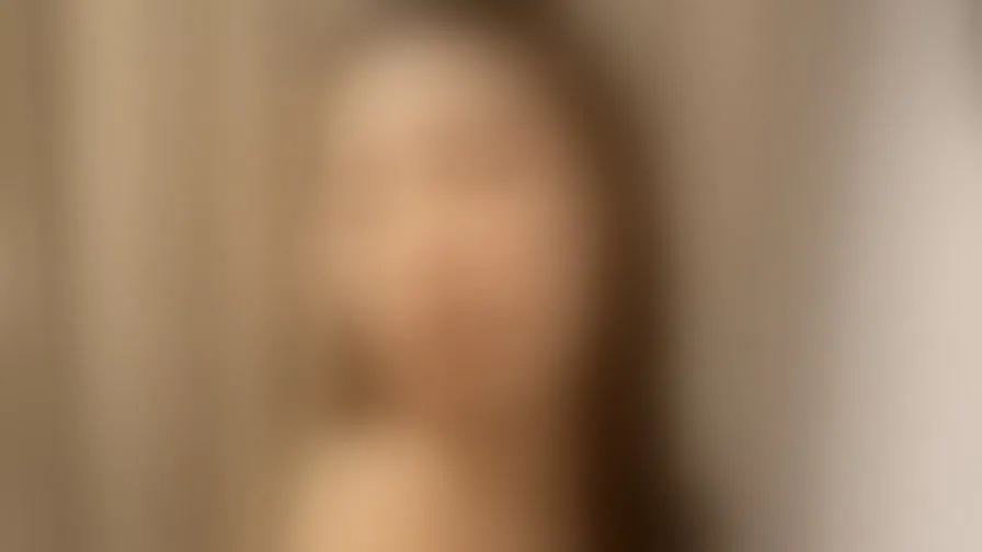 Chat with RoxyAulabaugh