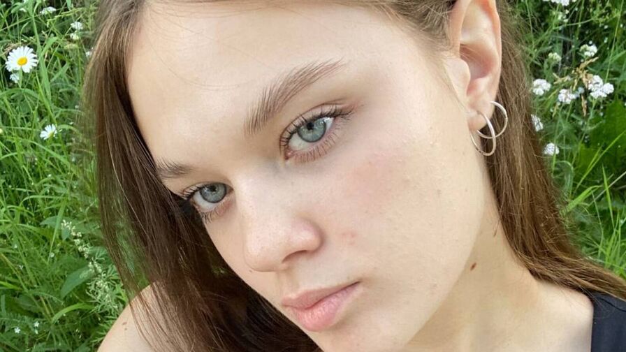 Chat with NoeliaMeara