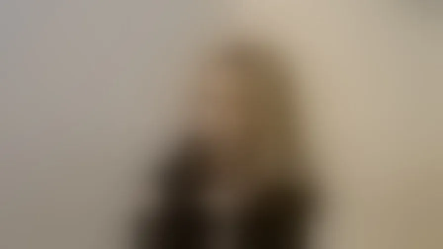 Chat with AmeliaHatta