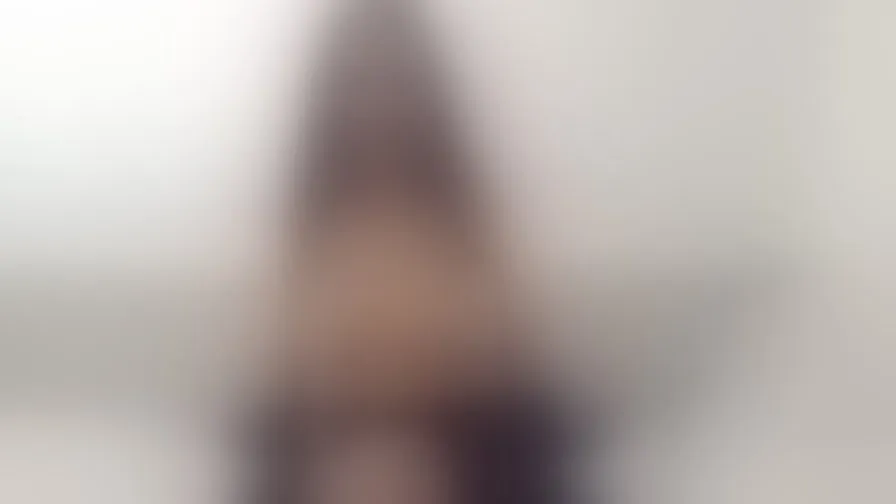 Chat with AnaisSarra