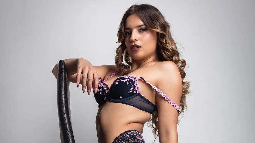 Chat with CelineMoreeau