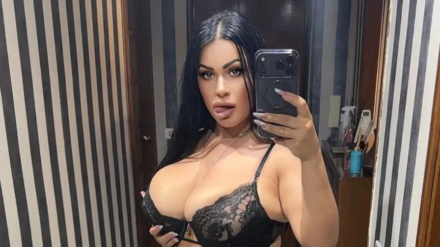 Chat with BellaDolcee