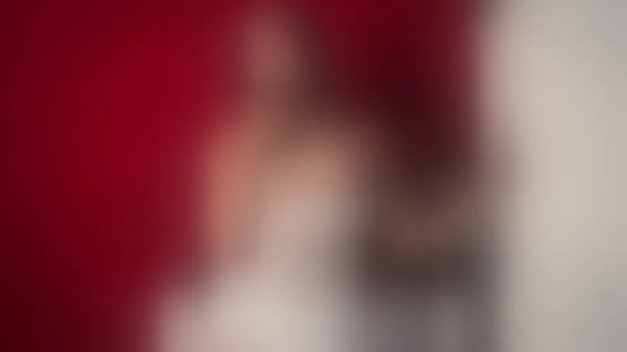 Chat with CamilaMontiell