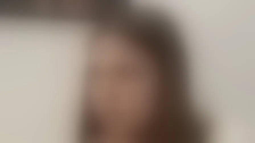 Chat with MirellaAranda