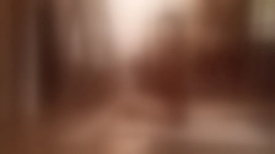 Chat with ErikaSole