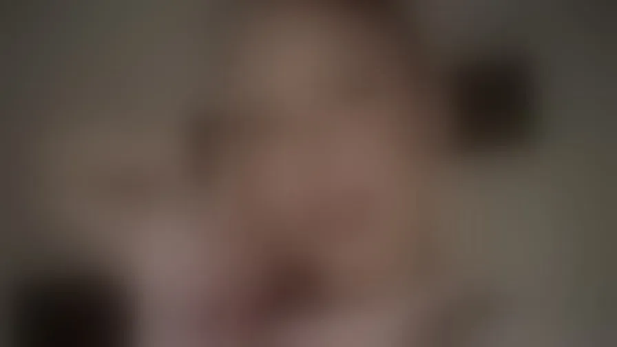Chat with CarissaRosas