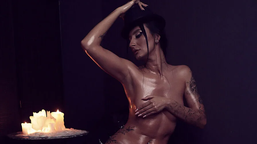 Chat with NyxVelvet