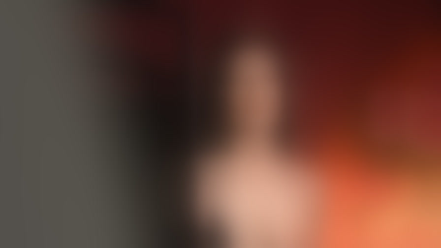 Chat with MiaSolene